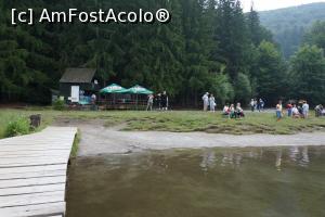 [P18] Ghereta amplasată lângă lacul Sfânta Ana şi de unde se pot achiziţiona băuturi răcoritoare.  » foto by Utube
 - 
<span class="allrVoted glyphicon glyphicon-heart hidden" id="av777179"></span>
<a class="m-l-10 hidden" id="sv777179" onclick="voting_Foto_DelVot(,777179,3998)" role="button">șterge vot <span class="glyphicon glyphicon-remove"></span></a>
<a id="v9777179" class=" c-red"  onclick="voting_Foto_SetVot(777179)" role="button"><span class="glyphicon glyphicon-heart-empty"></span> <b>LIKE</b> = Votează poza</a> <img class="hidden"  id="f777179W9" src="/imagini/loader.gif" border="0" /><span class="AjErrMes hidden" id="e777179ErM"></span>