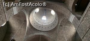 [P11] 11. Cupola păstrează alura finisajelor interioare » foto by msnd
 - 
<span class="allrVoted glyphicon glyphicon-heart hidden" id="av1523409"></span>
<a class="m-l-10 hidden" id="sv1523409" onclick="voting_Foto_DelVot(,1523409,4001)" role="button">șterge vot <span class="glyphicon glyphicon-remove"></span></a>
<a id="v91523409" class=" c-red"  onclick="voting_Foto_SetVot(1523409)" role="button"><span class="glyphicon glyphicon-heart-empty"></span> <b>LIKE</b> = Votează poza</a> <img class="hidden"  id="f1523409W9" src="/imagini/loader.gif" border="0" /><span class="AjErrMes hidden" id="e1523409ErM"></span>