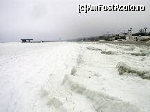 [P17] Langa Cazinoul din Mamaia » foto by pepsi70ro
 - 
<span class="allrVoted glyphicon glyphicon-heart hidden" id="av292864"></span>
<a class="m-l-10 hidden" id="sv292864" onclick="voting_Foto_DelVot(,292864,4001)" role="button">șterge vot <span class="glyphicon glyphicon-remove"></span></a>
<a id="v9292864" class=" c-red"  onclick="voting_Foto_SetVot(292864)" role="button"><span class="glyphicon glyphicon-heart-empty"></span> <b>LIKE</b> = Votează poza</a> <img class="hidden"  id="f292864W9" src="/imagini/loader.gif" border="0" /><span class="AjErrMes hidden" id="e292864ErM"></span>