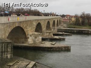 [P15] Regensburg - Si de la una dintre ferestre facem o poza spre Podul de piatra » foto by mishu
 - 
<span class="allrVoted glyphicon glyphicon-heart hidden" id="av1041594"></span>
<a class="m-l-10 hidden" id="sv1041594" onclick="voting_Foto_DelVot(,1041594,4021)" role="button">șterge vot <span class="glyphicon glyphicon-remove"></span></a>
<a id="v91041594" class=" c-red"  onclick="voting_Foto_SetVot(1041594)" role="button"><span class="glyphicon glyphicon-heart-empty"></span> <b>LIKE</b> = Votează poza</a> <img class="hidden"  id="f1041594W9" src="/imagini/loader.gif" border="0" /><span class="AjErrMes hidden" id="e1041594ErM"></span>