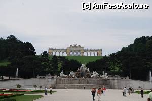 [P13] Viena, Palatul Schönnbrunn, Grădinile palatului. Gloriette.  » foto by unq
 - 
<span class="allrVoted glyphicon glyphicon-heart hidden" id="av488122"></span>
<a class="m-l-10 hidden" id="sv488122" onclick="voting_Foto_DelVot(,488122,4023)" role="button">șterge vot <span class="glyphicon glyphicon-remove"></span></a>
<a id="v9488122" class=" c-red"  onclick="voting_Foto_SetVot(488122)" role="button"><span class="glyphicon glyphicon-heart-empty"></span> <b>LIKE</b> = Votează poza</a> <img class="hidden"  id="f488122W9" src="/imagini/loader.gif" border="0" /><span class="AjErrMes hidden" id="e488122ErM"></span>