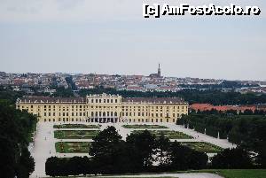 [P04] Viena, Palatul Schönnbrunn, Schloss Schonbrunn văzut de pe terasa Gloriette.  » foto by unq
 - 
<span class="allrVoted glyphicon glyphicon-heart hidden" id="av488113"></span>
<a class="m-l-10 hidden" id="sv488113" onclick="voting_Foto_DelVot(,488113,4023)" role="button">șterge vot <span class="glyphicon glyphicon-remove"></span></a>
<a id="v9488113" class=" c-red"  onclick="voting_Foto_SetVot(488113)" role="button"><span class="glyphicon glyphicon-heart-empty"></span> <b>LIKE</b> = Votează poza</a> <img class="hidden"  id="f488113W9" src="/imagini/loader.gif" border="0" /><span class="AjErrMes hidden" id="e488113ErM"></span>