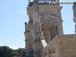 [P13] Alta statuie la Gloriette.  » foto by liviu49
 - 
<span class="allrVoted glyphicon glyphicon-heart hidden" id="av622456"></span>
<a class="m-l-10 hidden" id="sv622456" onclick="voting_Foto_DelVot(,622456,4023)" role="button">șterge vot <span class="glyphicon glyphicon-remove"></span></a>
<a id="v9622456" class=" c-red"  onclick="voting_Foto_SetVot(622456)" role="button"><span class="glyphicon glyphicon-heart-empty"></span> <b>LIKE</b> = Votează poza</a> <img class="hidden"  id="f622456W9" src="/imagini/loader.gif" border="0" /><span class="AjErrMes hidden" id="e622456ErM"></span>