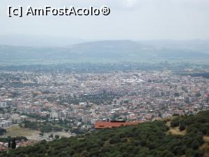 [P02] Panorama asupra oraşului Bergama, de sus, de la acropolis » foto by irinad
 - 
<span class="allrVoted glyphicon glyphicon-heart hidden" id="av1029304"></span>
<a class="m-l-10 hidden" id="sv1029304" onclick="voting_Foto_DelVot(,1029304,4030)" role="button">șterge vot <span class="glyphicon glyphicon-remove"></span></a>
<a id="v91029304" class=" c-red"  onclick="voting_Foto_SetVot(1029304)" role="button"><span class="glyphicon glyphicon-heart-empty"></span> <b>LIKE</b> = Votează poza</a> <img class="hidden"  id="f1029304W9" src="/imagini/loader.gif" border="0" /><span class="AjErrMes hidden" id="e1029304ErM"></span>