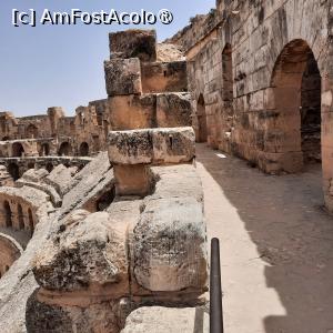 [P22] El Jem, Amfiteatrul, Se văd blocurile imense din care este construit » foto by mprofeanu
 - 
<span class="allrVoted glyphicon glyphicon-heart hidden" id="av1433204"></span>
<a class="m-l-10 hidden" id="sv1433204" onclick="voting_Foto_DelVot(,1433204,4044)" role="button">șterge vot <span class="glyphicon glyphicon-remove"></span></a>
<a id="v91433204" class=" c-red"  onclick="voting_Foto_SetVot(1433204)" role="button"><span class="glyphicon glyphicon-heart-empty"></span> <b>LIKE</b> = Votează poza</a> <img class="hidden"  id="f1433204W9" src="/imagini/loader.gif" border="0" /><span class="AjErrMes hidden" id="e1433204ErM"></span>