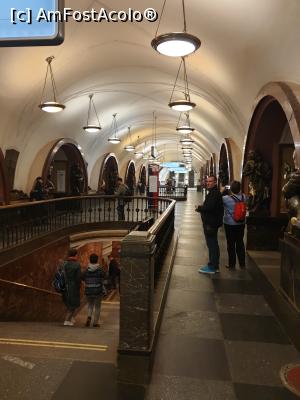 [P16] admirăm metroul celebru » foto by robert
 - 
<span class="allrVoted glyphicon glyphicon-heart hidden" id="av1072939"></span>
<a class="m-l-10 hidden" id="sv1072939" onclick="voting_Foto_DelVot(,1072939,4056)" role="button">șterge vot <span class="glyphicon glyphicon-remove"></span></a>
<a id="v91072939" class=" c-red"  onclick="voting_Foto_SetVot(1072939)" role="button"><span class="glyphicon glyphicon-heart-empty"></span> <b>LIKE</b> = Votează poza</a> <img class="hidden"  id="f1072939W9" src="/imagini/loader.gif" border="0" /><span class="AjErrMes hidden" id="e1072939ErM"></span>