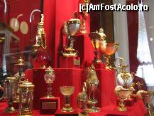 [P32] Obiecte din aur si cristal in palatul armurierilor » foto by Michi
 - 
<span class="allrVoted glyphicon glyphicon-heart hidden" id="av302794"></span>
<a class="m-l-10 hidden" id="sv302794" onclick="voting_Foto_DelVot(,302794,4056)" role="button">șterge vot <span class="glyphicon glyphicon-remove"></span></a>
<a id="v9302794" class=" c-red"  onclick="voting_Foto_SetVot(302794)" role="button"><span class="glyphicon glyphicon-heart-empty"></span> <b>LIKE</b> = Votează poza</a> <img class="hidden"  id="f302794W9" src="/imagini/loader.gif" border="0" /><span class="AjErrMes hidden" id="e302794ErM"></span>