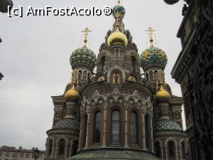 [P03] De pe orice latura ai privi-o biserica Mantuitorului iti dezvaluie frumuseti si bogatii uimitoare.  » foto by senateo
 - 
<span class="allrVoted glyphicon glyphicon-heart hidden" id="av866802"></span>
<a class="m-l-10 hidden" id="sv866802" onclick="voting_Foto_DelVot(,866802,4057)" role="button">șterge vot <span class="glyphicon glyphicon-remove"></span></a>
<a id="v9866802" class=" c-red"  onclick="voting_Foto_SetVot(866802)" role="button"><span class="glyphicon glyphicon-heart-empty"></span> <b>LIKE</b> = Votează poza</a> <img class="hidden"  id="f866802W9" src="/imagini/loader.gif" border="0" /><span class="AjErrMes hidden" id="e866802ErM"></span>