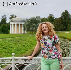 [P38] templul Prieteniei, pe care tinerii mostenitori ai tronului, Pavel şi Maria, l-au dedicat Ecaterinei cea Mare.  » foto by geani anto
 - 
<span class="allrVoted glyphicon glyphicon-heart hidden" id="av1116809"></span>
<a class="m-l-10 hidden" id="sv1116809" onclick="voting_Foto_DelVot(,1116809,4057)" role="button">șterge vot <span class="glyphicon glyphicon-remove"></span></a>
<a id="v91116809" class=" c-red"  onclick="voting_Foto_SetVot(1116809)" role="button"><span class="glyphicon glyphicon-heart-empty"></span> <b>LIKE</b> = Votează poza</a> <img class="hidden"  id="f1116809W9" src="/imagini/loader.gif" border="0" /><span class="AjErrMes hidden" id="e1116809ErM"></span>