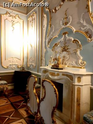 [P15] cloak room » foto by geani anto
 - 
<span class="allrVoted glyphicon glyphicon-heart hidden" id="av1128154"></span>
<a class="m-l-10 hidden" id="sv1128154" onclick="voting_Foto_DelVot(,1128154,4057)" role="button">șterge vot <span class="glyphicon glyphicon-remove"></span></a>
<a id="v91128154" class=" c-red"  onclick="voting_Foto_SetVot(1128154)" role="button"><span class="glyphicon glyphicon-heart-empty"></span> <b>LIKE</b> = Votează poza</a> <img class="hidden"  id="f1128154W9" src="/imagini/loader.gif" border="0" /><span class="AjErrMes hidden" id="e1128154ErM"></span>