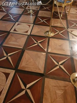 [P17] parchet in cloak room » foto by geani anto
 - 
<span class="allrVoted glyphicon glyphicon-heart hidden" id="av1128156"></span>
<a class="m-l-10 hidden" id="sv1128156" onclick="voting_Foto_DelVot(,1128156,4057)" role="button">șterge vot <span class="glyphicon glyphicon-remove"></span></a>
<a id="v91128156" class=" c-red"  onclick="voting_Foto_SetVot(1128156)" role="button"><span class="glyphicon glyphicon-heart-empty"></span> <b>LIKE</b> = Votează poza</a> <img class="hidden"  id="f1128156W9" src="/imagini/loader.gif" border="0" /><span class="AjErrMes hidden" id="e1128156ErM"></span>