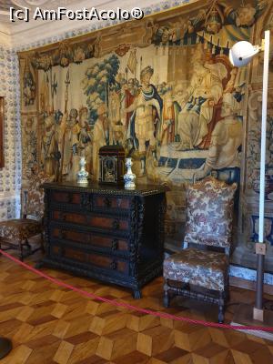 [P15] Dormitorul lui Alexandru Menshikov » foto by geani anto
 - 
<span class="allrVoted glyphicon glyphicon-heart hidden" id="av1130735"></span>
<a class="m-l-10 hidden" id="sv1130735" onclick="voting_Foto_DelVot(,1130735,4057)" role="button">șterge vot <span class="glyphicon glyphicon-remove"></span></a>
<a id="v91130735" class=" c-red"  onclick="voting_Foto_SetVot(1130735)" role="button"><span class="glyphicon glyphicon-heart-empty"></span> <b>LIKE</b> = Votează poza</a> <img class="hidden"  id="f1130735W9" src="/imagini/loader.gif" border="0" /><span class="AjErrMes hidden" id="e1130735ErM"></span>