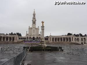[P12] Ingerul care pazeste Basilica » foto by Marian Preda
 - 
<span class="allrVoted glyphicon glyphicon-heart hidden" id="av403743"></span>
<a class="m-l-10 hidden" id="sv403743" onclick="voting_Foto_DelVot(,403743,4081)" role="button">șterge vot <span class="glyphicon glyphicon-remove"></span></a>
<a id="v9403743" class=" c-red"  onclick="voting_Foto_SetVot(403743)" role="button"><span class="glyphicon glyphicon-heart-empty"></span> <b>LIKE</b> = Votează poza</a> <img class="hidden"  id="f403743W9" src="/imagini/loader.gif" border="0" /><span class="AjErrMes hidden" id="e403743ErM"></span>