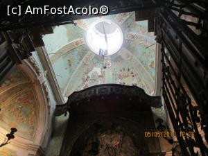 [P18] Cupola altarului de argint, aici capela se închide.  » foto by elviramvio
 - 
<span class="allrVoted glyphicon glyphicon-heart hidden" id="av981460"></span>
<a class="m-l-10 hidden" id="sv981460" onclick="voting_Foto_DelVot(,981460,4082)" role="button">șterge vot <span class="glyphicon glyphicon-remove"></span></a>
<a id="v9981460" class=" c-red"  onclick="voting_Foto_SetVot(981460)" role="button"><span class="glyphicon glyphicon-heart-empty"></span> <b>LIKE</b> = Votează poza</a> <img class="hidden"  id="f981460W9" src="/imagini/loader.gif" border="0" /><span class="AjErrMes hidden" id="e981460ErM"></span>