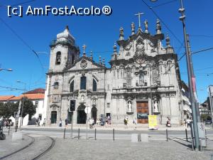 [P42] <strong>Igreja dos Carmelitas și Igreja do Carmo iar intre ele se vede Casa Escondida (Casa Ascunsă) cea mai ingustă clădire din Porto </strong> » foto by Mika
 - 
<span class="allrVoted glyphicon glyphicon-heart hidden" id="av1162101"></span>
<a class="m-l-10 hidden" id="sv1162101" onclick="voting_Foto_DelVot(,1162101,4082)" role="button">șterge vot <span class="glyphicon glyphicon-remove"></span></a>
<a id="v91162101" class=" c-red"  onclick="voting_Foto_SetVot(1162101)" role="button"><span class="glyphicon glyphicon-heart-empty"></span> <b>LIKE</b> = Votează poza</a> <img class="hidden"  id="f1162101W9" src="/imagini/loader.gif" border="0" /><span class="AjErrMes hidden" id="e1162101ErM"></span>