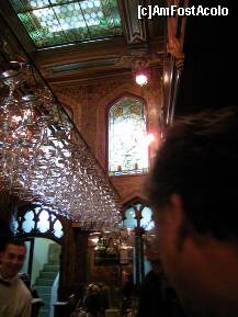 [P02] Caru' cu bere - barul, vitraliile... » foto by Dragoș_MD
 - 
<span class="allrVoted glyphicon glyphicon-heart hidden" id="av165908"></span>
<a class="m-l-10 hidden" id="sv165908" onclick="voting_Foto_DelVot(,165908,4083)" role="button">șterge vot <span class="glyphicon glyphicon-remove"></span></a>
<a id="v9165908" class=" c-red"  onclick="voting_Foto_SetVot(165908)" role="button"><span class="glyphicon glyphicon-heart-empty"></span> <b>LIKE</b> = Votează poza</a> <img class="hidden"  id="f165908W9" src="/imagini/loader.gif" border="0" /><span class="AjErrMes hidden" id="e165908ErM"></span>