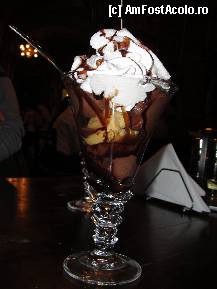 [P20] Profiterolul cu inghetata de ciocolata » foto by dananecula*
 - 
<span class="allrVoted glyphicon glyphicon-heart hidden" id="av282518"></span>
<a class="m-l-10 hidden" id="sv282518" onclick="voting_Foto_DelVot(,282518,4083)" role="button">șterge vot <span class="glyphicon glyphicon-remove"></span></a>
<a id="v9282518" class=" c-red"  onclick="voting_Foto_SetVot(282518)" role="button"><span class="glyphicon glyphicon-heart-empty"></span> <b>LIKE</b> = Votează poza</a> <img class="hidden"  id="f282518W9" src="/imagini/loader.gif" border="0" /><span class="AjErrMes hidden" id="e282518ErM"></span>