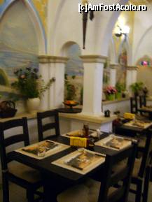 [P03] Restaurantul Balcic - sala din partea dreapta » foto by magdalena
 - 
<span class="allrVoted glyphicon glyphicon-heart hidden" id="av249484"></span>
<a class="m-l-10 hidden" id="sv249484" onclick="voting_Foto_DelVot(,249484,4083)" role="button">șterge vot <span class="glyphicon glyphicon-remove"></span></a>
<a id="v9249484" class=" c-red"  onclick="voting_Foto_SetVot(249484)" role="button"><span class="glyphicon glyphicon-heart-empty"></span> <b>LIKE</b> = Votează poza</a> <img class="hidden"  id="f249484W9" src="/imagini/loader.gif" border="0" /><span class="AjErrMes hidden" id="e249484ErM"></span>