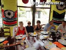 [P04] Don Taco- doamnele sunt dragute nu-i asa? Cea in rosu e sarbatorita, cealalalta a fost o frumusete. » foto by Michi
 - 
<span class="allrVoted glyphicon glyphicon-heart hidden" id="av88533"></span>
<a class="m-l-10 hidden" id="sv88533" onclick="voting_Foto_DelVot(,88533,4083)" role="button">șterge vot <span class="glyphicon glyphicon-remove"></span></a>
<a id="v988533" class=" c-red"  onclick="voting_Foto_SetVot(88533)" role="button"><span class="glyphicon glyphicon-heart-empty"></span> <b>LIKE</b> = Votează poza</a> <img class="hidden"  id="f88533W9" src="/imagini/loader.gif" border="0" /><span class="AjErrMes hidden" id="e88533ErM"></span>