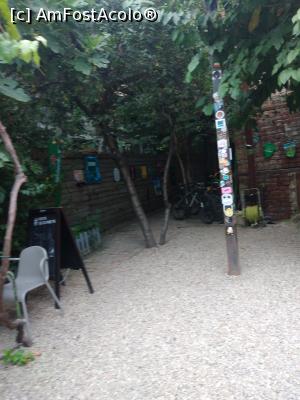 [P23] J ai bistrot, Calea Griviței 55, București » foto by Mioritik
 - 
<span class="allrVoted glyphicon glyphicon-heart hidden" id="av1245317"></span>
<a class="m-l-10 hidden" id="sv1245317" onclick="voting_Foto_DelVot(,1245317,4083)" role="button">șterge vot <span class="glyphicon glyphicon-remove"></span></a>
<a id="v91245317" class=" c-red"  onclick="voting_Foto_SetVot(1245317)" role="button"><span class="glyphicon glyphicon-heart-empty"></span> <b>LIKE</b> = Votează poza</a> <img class="hidden"  id="f1245317W9" src="/imagini/loader.gif" border="0" /><span class="AjErrMes hidden" id="e1245317ErM"></span>