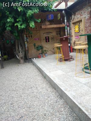 [P25] J ai bistrot, Calea Griviței 55, București » foto by Mioritik
 - 
<span class="allrVoted glyphicon glyphicon-heart hidden" id="av1245319"></span>
<a class="m-l-10 hidden" id="sv1245319" onclick="voting_Foto_DelVot(,1245319,4083)" role="button">șterge vot <span class="glyphicon glyphicon-remove"></span></a>
<a id="v91245319" class=" c-red"  onclick="voting_Foto_SetVot(1245319)" role="button"><span class="glyphicon glyphicon-heart-empty"></span> <b>LIKE</b> = Votează poza</a> <img class="hidden"  id="f1245319W9" src="/imagini/loader.gif" border="0" /><span class="AjErrMes hidden" id="e1245319ErM"></span>