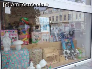 [P32] J ai bistrot, Calea Griviței 55, București, prin vecini » foto by Mioritik
 - 
<span class="allrVoted glyphicon glyphicon-heart hidden" id="av1245328"></span>
<a class="m-l-10 hidden" id="sv1245328" onclick="voting_Foto_DelVot(,1245328,4083)" role="button">șterge vot <span class="glyphicon glyphicon-remove"></span></a>
<a id="v91245328" class=" c-red"  onclick="voting_Foto_SetVot(1245328)" role="button"><span class="glyphicon glyphicon-heart-empty"></span> <b>LIKE</b> = Votează poza</a> <img class="hidden"  id="f1245328W9" src="/imagini/loader.gif" border="0" /><span class="AjErrMes hidden" id="e1245328ErM"></span>