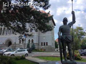 [P18] Lângă primăria Sector 1, București » foto by Mioritik
 - 
<span class="allrVoted glyphicon glyphicon-heart hidden" id="av1251151"></span>
<a class="m-l-10 hidden" id="sv1251151" onclick="voting_Foto_DelVot(,1251151,4083)" role="button">șterge vot <span class="glyphicon glyphicon-remove"></span></a>
<a id="v91251151" class=" c-red"  onclick="voting_Foto_SetVot(1251151)" role="button"><span class="glyphicon glyphicon-heart-empty"></span> <b>LIKE</b> = Votează poza</a> <img class="hidden"  id="f1251151W9" src="/imagini/loader.gif" border="0" /><span class="AjErrMes hidden" id="e1251151ErM"></span>