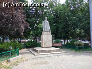 [P19] Lângă primăria Sector 1, București » foto by Mioritik
 - 
<span class="allrVoted glyphicon glyphicon-heart hidden" id="av1251152"></span>
<a class="m-l-10 hidden" id="sv1251152" onclick="voting_Foto_DelVot(,1251152,4083)" role="button">șterge vot <span class="glyphicon glyphicon-remove"></span></a>
<a id="v91251152" class=" c-red"  onclick="voting_Foto_SetVot(1251152)" role="button"><span class="glyphicon glyphicon-heart-empty"></span> <b>LIKE</b> = Votează poza</a> <img class="hidden"  id="f1251152W9" src="/imagini/loader.gif" border="0" /><span class="AjErrMes hidden" id="e1251152ErM"></span>