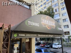 [P17] Din nou la Allegro - intrarea &icirc;n salonul de la parter şi o parte din parcarea proprie » foto by nicole33
 - 
<span class="allrVoted glyphicon glyphicon-heart hidden" id="av1255899"></span>
<a class="m-l-10 hidden" id="sv1255899" onclick="voting_Foto_DelVot(,1255899,4083)" role="button">șterge vot <span class="glyphicon glyphicon-remove"></span></a>
<a id="v91255899" class=" c-red"  onclick="voting_Foto_SetVot(1255899)" role="button"><span class="glyphicon glyphicon-heart-empty"></span> <b>LIKE</b> = Votează poza</a> <img class="hidden"  id="f1255899W9" src="/imagini/loader.gif" border="0" /><span class="AjErrMes hidden" id="e1255899ErM"></span>