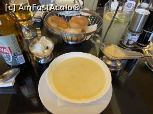 [P08] Restaurantul L'incontro  - ciorba mea de burtă » foto by nicole33
 - 
<span class="allrVoted glyphicon glyphicon-heart hidden" id="av1353087"></span>
<a class="m-l-10 hidden" id="sv1353087" onclick="voting_Foto_DelVot(,1353087,4083)" role="button">șterge vot <span class="glyphicon glyphicon-remove"></span></a>
<a id="v91353087" class=" c-red"  onclick="voting_Foto_SetVot(1353087)" role="button"><span class="glyphicon glyphicon-heart-empty"></span> <b>LIKE</b> = Votează poza</a> <img class="hidden"  id="f1353087W9" src="/imagini/loader.gif" border="0" /><span class="AjErrMes hidden" id="e1353087ErM"></span>