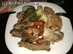 [P15] High Life Tavern & Pub - farfuria mea cu de toate » foto by nicole33
 - 
<span class="allrVoted glyphicon glyphicon-heart hidden" id="av1063765"></span>
<a class="m-l-10 hidden" id="sv1063765" onclick="voting_Foto_DelVot(,1063765,4083)" role="button">șterge vot <span class="glyphicon glyphicon-remove"></span></a>
<a id="v91063765" class=" c-red"  onclick="voting_Foto_SetVot(1063765)" role="button"><span class="glyphicon glyphicon-heart-empty"></span> <b>LIKE</b> = Votează poza</a> <img class="hidden"  id="f1063765W9" src="/imagini/loader.gif" border="0" /><span class="AjErrMes hidden" id="e1063765ErM"></span>