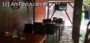 [P05] Un prânz cu prietenii la Casa Condor - pe terasa acoperită » foto by nicole33
 - 
<span class="allrVoted glyphicon glyphicon-heart hidden" id="av1088582"></span>
<a class="m-l-10 hidden" id="sv1088582" onclick="voting_Foto_DelVot(,1088582,4083)" role="button">șterge vot <span class="glyphicon glyphicon-remove"></span></a>
<a id="v91088582" class=" c-red"  onclick="voting_Foto_SetVot(1088582)" role="button"><span class="glyphicon glyphicon-heart-empty"></span> <b>LIKE</b> = Votează poza</a> <img class="hidden"  id="f1088582W9" src="/imagini/loader.gif" border="0" /><span class="AjErrMes hidden" id="e1088582ErM"></span>