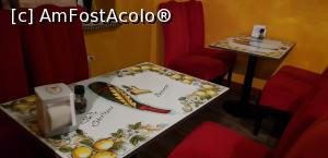 [P10] O pizza siciliană veritabilă la Belli Siciliani - interior restaurant » foto by nicole33
 - 
<span class="allrVoted glyphicon glyphicon-heart hidden" id="av1119573"></span>
<a class="m-l-10 hidden" id="sv1119573" onclick="voting_Foto_DelVot(,1119573,4083)" role="button">șterge vot <span class="glyphicon glyphicon-remove"></span></a>
<a id="v91119573" class=" c-red"  onclick="voting_Foto_SetVot(1119573)" role="button"><span class="glyphicon glyphicon-heart-empty"></span> <b>LIKE</b> = Votează poza</a> <img class="hidden"  id="f1119573W9" src="/imagini/loader.gif" border="0" /><span class="AjErrMes hidden" id="e1119573ErM"></span>