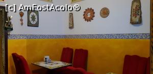 [P12] O pizza siciliană veritabilă la Belli Siciliani - interior restaurant » foto by nicole33
 - 
<span class="allrVoted glyphicon glyphicon-heart hidden" id="av1119575"></span>
<a class="m-l-10 hidden" id="sv1119575" onclick="voting_Foto_DelVot(,1119575,4083)" role="button">șterge vot <span class="glyphicon glyphicon-remove"></span></a>
<a id="v91119575" class=" c-red"  onclick="voting_Foto_SetVot(1119575)" role="button"><span class="glyphicon glyphicon-heart-empty"></span> <b>LIKE</b> = Votează poza</a> <img class="hidden"  id="f1119575W9" src="/imagini/loader.gif" border="0" /><span class="AjErrMes hidden" id="e1119575ErM"></span>