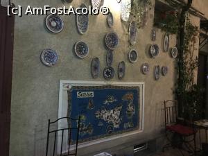 [P29] O pizza siciliană veritabilă la Belli Siciliani - la intrare » foto by nicole33
 - 
<span class="allrVoted glyphicon glyphicon-heart hidden" id="av1119592"></span>
<a class="m-l-10 hidden" id="sv1119592" onclick="voting_Foto_DelVot(,1119592,4083)" role="button">șterge vot <span class="glyphicon glyphicon-remove"></span></a>
<a id="v91119592" class=" c-red"  onclick="voting_Foto_SetVot(1119592)" role="button"><span class="glyphicon glyphicon-heart-empty"></span> <b>LIKE</b> = Votează poza</a> <img class="hidden"  id="f1119592W9" src="/imagini/loader.gif" border="0" /><span class="AjErrMes hidden" id="e1119592ErM"></span>