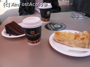 [P10] Gloria Jean's Coffees - cafeneaua din Mall Sun Plaza. Bunătățile noastre. » foto by iulianic
 - 
<span class="allrVoted glyphicon glyphicon-heart hidden" id="av1195159"></span>
<a class="m-l-10 hidden" id="sv1195159" onclick="voting_Foto_DelVot(,1195159,4083)" role="button">șterge vot <span class="glyphicon glyphicon-remove"></span></a>
<a id="v91195159" class=" c-red"  onclick="voting_Foto_SetVot(1195159)" role="button"><span class="glyphicon glyphicon-heart-empty"></span> <b>LIKE</b> = Votează poza</a> <img class="hidden"  id="f1195159W9" src="/imagini/loader.gif" border="0" /><span class="AjErrMes hidden" id="e1195159ErM"></span>