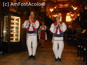 [P29] Caru' cu Bere - Dans folcloric.  » foto by iulianic
 - 
<span class="allrVoted glyphicon glyphicon-heart hidden" id="av807242"></span>
<a class="m-l-10 hidden" id="sv807242" onclick="voting_Foto_DelVot(,807242,4083)" role="button">șterge vot <span class="glyphicon glyphicon-remove"></span></a>
<a id="v9807242" class=" c-red"  onclick="voting_Foto_SetVot(807242)" role="button"><span class="glyphicon glyphicon-heart-empty"></span> <b>LIKE</b> = Votează poza</a> <img class="hidden"  id="f807242W9" src="/imagini/loader.gif" border="0" /><span class="AjErrMes hidden" id="e807242ErM"></span>