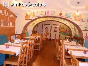 [P13] City Grill - Covaci, un local în centrul vechi al Bucureștiului. Salonul de la demisol.  » foto by iulianic
 - 
<span class="allrVoted glyphicon glyphicon-heart hidden" id="av1026997"></span>
<a class="m-l-10 hidden" id="sv1026997" onclick="voting_Foto_DelVot(,1026997,4083)" role="button">șterge vot <span class="glyphicon glyphicon-remove"></span></a>
<a id="v91026997" class=" c-red"  onclick="voting_Foto_SetVot(1026997)" role="button"><span class="glyphicon glyphicon-heart-empty"></span> <b>LIKE</b> = Votează poza</a> <img class="hidden"  id="f1026997W9" src="/imagini/loader.gif" border="0" /><span class="AjErrMes hidden" id="e1026997ErM"></span>