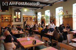 [P05] București, Restaurantul City Grill Covaci, Sala de la etaj, Am Fost Acolo » foto by mprofeanu
 - 
<span class="allrVoted glyphicon glyphicon-heart hidden" id="av1163049"></span>
<a class="m-l-10 hidden" id="sv1163049" onclick="voting_Foto_DelVot(,1163049,4083)" role="button">șterge vot <span class="glyphicon glyphicon-remove"></span></a>
<a id="v91163049" class=" c-red"  onclick="voting_Foto_SetVot(1163049)" role="button"><span class="glyphicon glyphicon-heart-empty"></span> <b>LIKE</b> = Votează poza</a> <img class="hidden"  id="f1163049W9" src="/imagini/loader.gif" border="0" /><span class="AjErrMes hidden" id="e1163049ErM"></span>