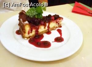 [P05] Tratoria Adagio 2 - cheesecake » foto by Dragoș_MD
 - 
<span class="allrVoted glyphicon glyphicon-heart hidden" id="av923419"></span>
<a class="m-l-10 hidden" id="sv923419" onclick="voting_Foto_DelVot(,923419,4083)" role="button">șterge vot <span class="glyphicon glyphicon-remove"></span></a>
<a id="v9923419" class=" c-red"  onclick="voting_Foto_SetVot(923419)" role="button"><span class="glyphicon glyphicon-heart-empty"></span> <b>LIKE</b> = Votează poza</a> <img class="hidden"  id="f923419W9" src="/imagini/loader.gif" border="0" /><span class="AjErrMes hidden" id="e923419ErM"></span>
