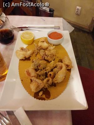 [P06] Il Peccato – Ristorante Pizzerie Bar / calamari prăjiți » foto by Dragoș_MD
 - 
<span class="allrVoted glyphicon glyphicon-heart hidden" id="av923640"></span>
<a class="m-l-10 hidden" id="sv923640" onclick="voting_Foto_DelVot(,923640,4083)" role="button">șterge vot <span class="glyphicon glyphicon-remove"></span></a>
<a id="v9923640" class=" c-red"  onclick="voting_Foto_SetVot(923640)" role="button"><span class="glyphicon glyphicon-heart-empty"></span> <b>LIKE</b> = Votează poza</a> <img class="hidden"  id="f923640W9" src="/imagini/loader.gif" border="0" /><span class="AjErrMes hidden" id="e923640ErM"></span>