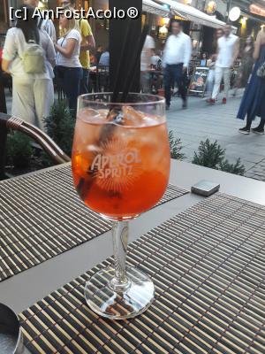 [P04] Aperol spritz » foto by silvia tudoran
 - 
<span class="allrVoted glyphicon glyphicon-heart hidden" id="av1216266"></span>
<a class="m-l-10 hidden" id="sv1216266" onclick="voting_Foto_DelVot(,1216266,4083)" role="button">șterge vot <span class="glyphicon glyphicon-remove"></span></a>
<a id="v91216266" class=" c-red"  onclick="voting_Foto_SetVot(1216266)" role="button"><span class="glyphicon glyphicon-heart-empty"></span> <b>LIKE</b> = Votează poza</a> <img class="hidden"  id="f1216266W9" src="/imagini/loader.gif" border="0" /><span class="AjErrMes hidden" id="e1216266ErM"></span>