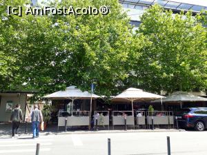 [P03] Presto Ristorante Bucuresti.Terasa cu platanii verzi dar fara flori,de 1 Iunie 2020. » foto by Floria
 - 
<span class="allrVoted glyphicon glyphicon-heart hidden" id="av1165657"></span>
<a class="m-l-10 hidden" id="sv1165657" onclick="voting_Foto_DelVot(,1165657,4083)" role="button">șterge vot <span class="glyphicon glyphicon-remove"></span></a>
<a id="v91165657" class=" c-red"  onclick="voting_Foto_SetVot(1165657)" role="button"><span class="glyphicon glyphicon-heart-empty"></span> <b>LIKE</b> = Votează poza</a> <img class="hidden"  id="f1165657W9" src="/imagini/loader.gif" border="0" /><span class="AjErrMes hidden" id="e1165657ErM"></span>