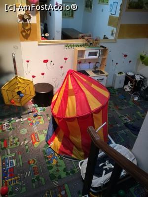 [P10] Camera de joacă pt copii » foto by crismis
 - 
<span class="allrVoted glyphicon glyphicon-heart hidden" id="av905363"></span>
<a class="m-l-10 hidden" id="sv905363" onclick="voting_Foto_DelVot(,905363,4083)" role="button">șterge vot <span class="glyphicon glyphicon-remove"></span></a>
<a id="v9905363" class=" c-red"  onclick="voting_Foto_SetVot(905363)" role="button"><span class="glyphicon glyphicon-heart-empty"></span> <b>LIKE</b> = Votează poza</a> <img class="hidden"  id="f905363W9" src="/imagini/loader.gif" border="0" /><span class="AjErrMes hidden" id="e905363ErM"></span>