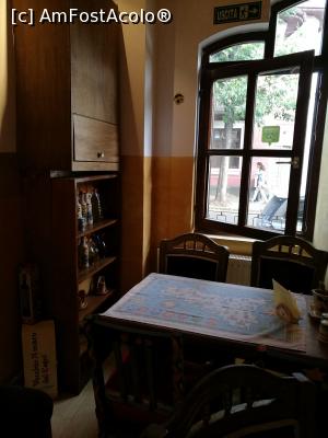 [P12] Un colț în interior » foto by crismis
 - 
<span class="allrVoted glyphicon glyphicon-heart hidden" id="av905365"></span>
<a class="m-l-10 hidden" id="sv905365" onclick="voting_Foto_DelVot(,905365,4083)" role="button">șterge vot <span class="glyphicon glyphicon-remove"></span></a>
<a id="v9905365" class=" c-red"  onclick="voting_Foto_SetVot(905365)" role="button"><span class="glyphicon glyphicon-heart-empty"></span> <b>LIKE</b> = Votează poza</a> <img class="hidden"  id="f905365W9" src="/imagini/loader.gif" border="0" /><span class="AjErrMes hidden" id="e905365ErM"></span>