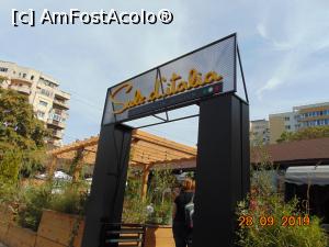 [P01] intrarea din strada » foto by Yolanda
 - 
<span class="allrVoted glyphicon glyphicon-heart hidden" id="av1112140"></span>
<a class="m-l-10 hidden" id="sv1112140" onclick="voting_Foto_DelVot(,1112140,4083)" role="button">șterge vot <span class="glyphicon glyphicon-remove"></span></a>
<a id="v91112140" class=" c-red"  onclick="voting_Foto_SetVot(1112140)" role="button"><span class="glyphicon glyphicon-heart-empty"></span> <b>LIKE</b> = Votează poza</a> <img class="hidden"  id="f1112140W9" src="/imagini/loader.gif" border="0" /><span class="AjErrMes hidden" id="e1112140ErM"></span>