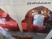 [P17] Terasa vazuta de la etaj... » foto by trandafir 1970*
 - 
<span class="allrVoted glyphicon glyphicon-heart hidden" id="av98762"></span>
<a class="m-l-10 hidden" id="sv98762" onclick="voting_Foto_DelVot(,98762,4083)" role="button">șterge vot <span class="glyphicon glyphicon-remove"></span></a>
<a id="v998762" class=" c-red"  onclick="voting_Foto_SetVot(98762)" role="button"><span class="glyphicon glyphicon-heart-empty"></span> <b>LIKE</b> = Votează poza</a> <img class="hidden"  id="f98762W9" src="/imagini/loader.gif" border="0" /><span class="AjErrMes hidden" id="e98762ErM"></span>