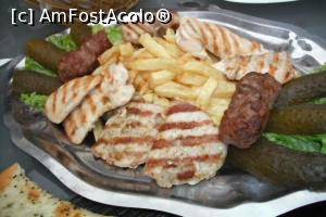[P03] Platou cald, pt 2 persoane 450 gr =31 lei » foto by Zoazore
 - 
<span class="allrVoted glyphicon glyphicon-heart hidden" id="av710090"></span>
<a class="m-l-10 hidden" id="sv710090" onclick="voting_Foto_DelVot(,710090,4083)" role="button">șterge vot <span class="glyphicon glyphicon-remove"></span></a>
<a id="v9710090" class=" c-red"  onclick="voting_Foto_SetVot(710090)" role="button"><span class="glyphicon glyphicon-heart-empty"></span> <b>LIKE</b> = Votează poza</a> <img class="hidden"  id="f710090W9" src="/imagini/loader.gif" border="0" /><span class="AjErrMes hidden" id="e710090ErM"></span>