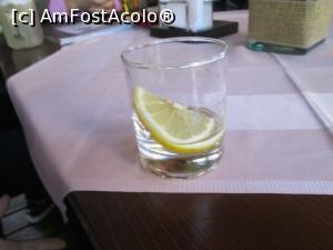 [P14] Martini. Paharul nu i-a plăcut sărbătoritei.  » foto by Zoazore
 - 
<span class="allrVoted glyphicon glyphicon-heart hidden" id="av904829"></span>
<a class="m-l-10 hidden" id="sv904829" onclick="voting_Foto_DelVot(,904829,4083)" role="button">șterge vot <span class="glyphicon glyphicon-remove"></span></a>
<a id="v9904829" class=" c-red"  onclick="voting_Foto_SetVot(904829)" role="button"><span class="glyphicon glyphicon-heart-empty"></span> <b>LIKE</b> = Votează poza</a> <img class="hidden"  id="f904829W9" src="/imagini/loader.gif" border="0" /><span class="AjErrMes hidden" id="e904829ErM"></span>