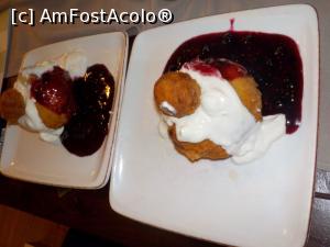 [P28] Papanași cu dulceață » foto by Zoazore
 - 
<span class="allrVoted glyphicon glyphicon-heart hidden" id="av975566"></span>
<a class="m-l-10 hidden" id="sv975566" onclick="voting_Foto_DelVot(,975566,4083)" role="button">șterge vot <span class="glyphicon glyphicon-remove"></span></a>
<a id="v9975566" class=" c-red"  onclick="voting_Foto_SetVot(975566)" role="button"><span class="glyphicon glyphicon-heart-empty"></span> <b>LIKE</b> = Votează poza</a> <img class="hidden"  id="f975566W9" src="/imagini/loader.gif" border="0" /><span class="AjErrMes hidden" id="e975566ErM"></span>